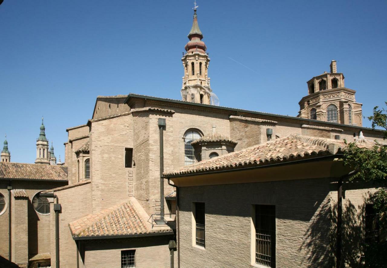 Apartamento Dean Dos Catedrales Zaragoza Exterior foto